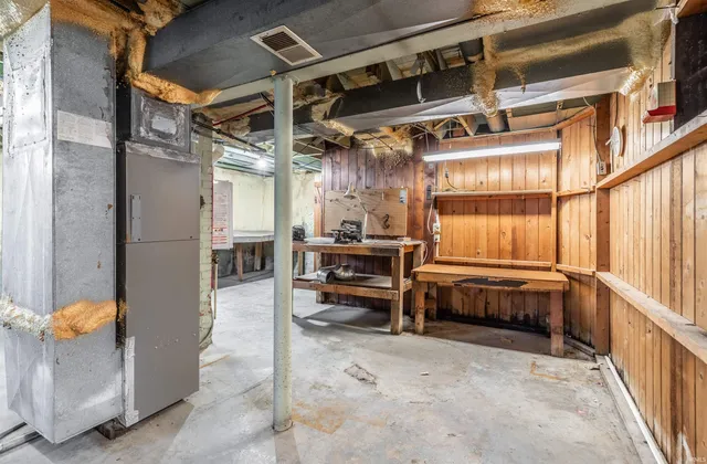 $131,900 | 528 East Parkland Avenue, Evansville, IN 47711