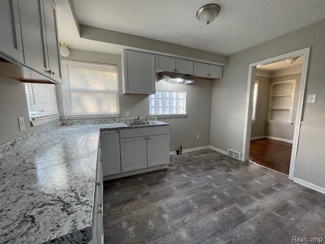 17690 Annchester Road Detroit, MI 48219 - Photo 3 of 18 Gallery Image 3