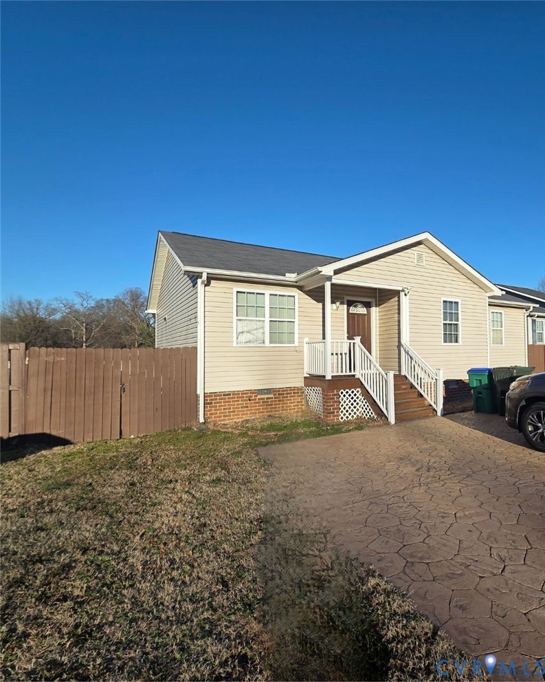4504 Warwick Road Richmond, VA 23234 - Photo 2 of 15 a view of a house with backyard