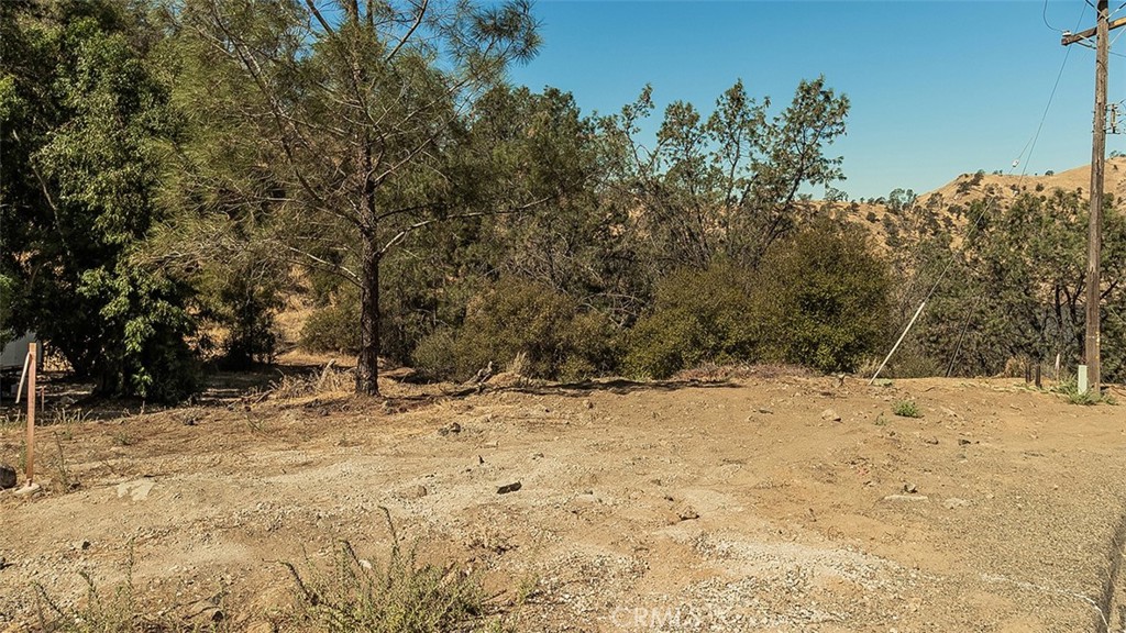 27767 Sky Harbour Road Friant, CA 93626 - Photo 7 of 9
