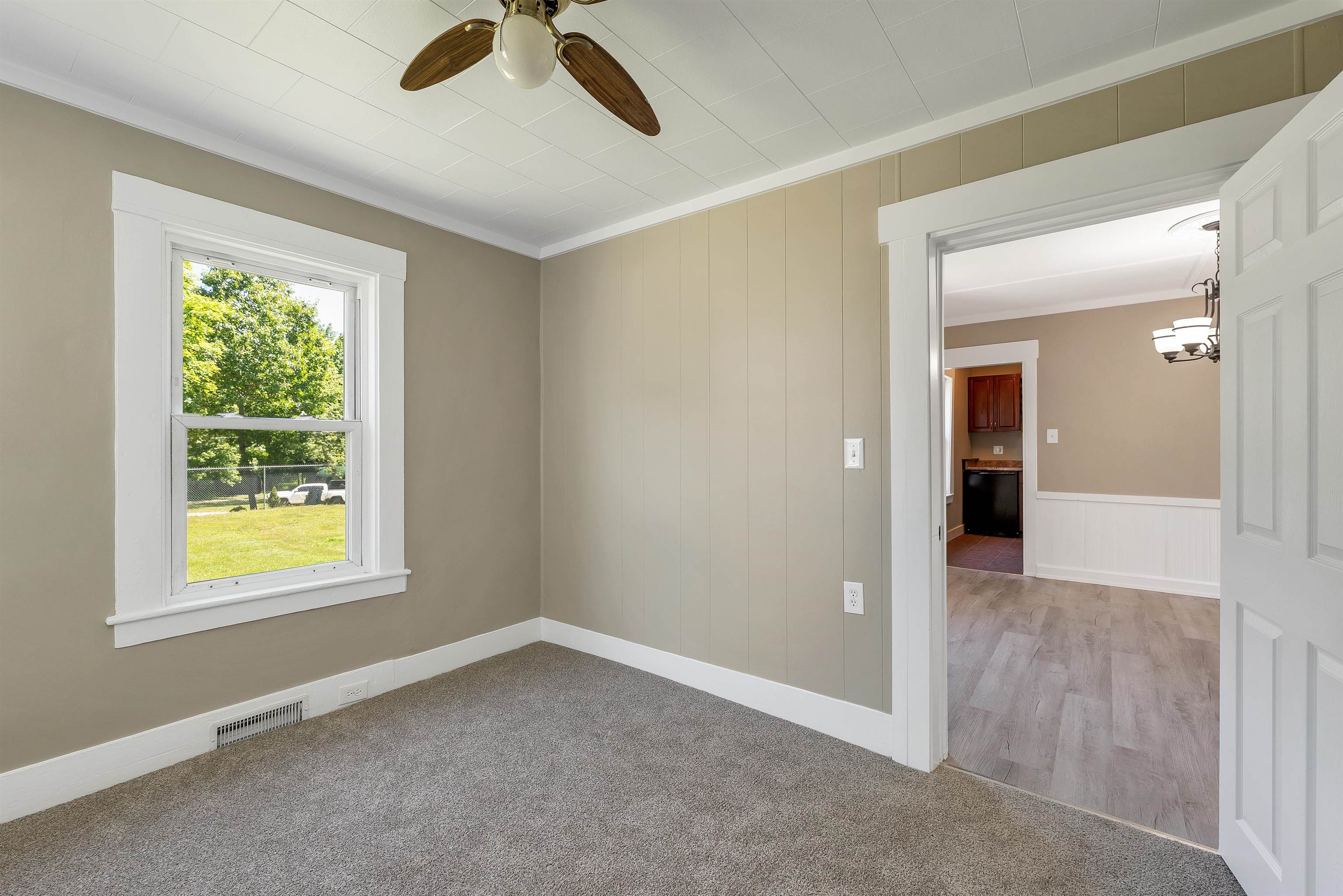 16 Brook Street Derry, NH 03038 - Photo 36 of 60