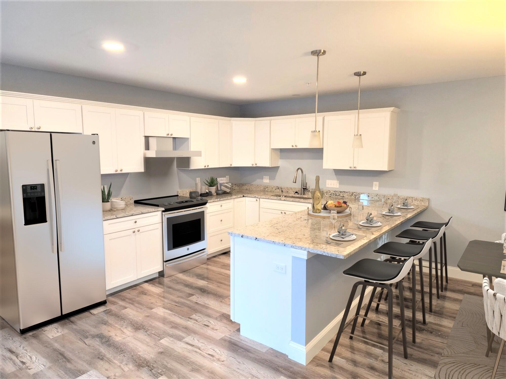 13 Sidetrack Lane Springvale, ME 04083 - Photo 3 of 34 1673126006131331978_20220706_183944_resi