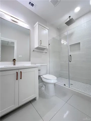 $1,400 | 2004 East 1st Street, Unit 4, Mission, TX 78572