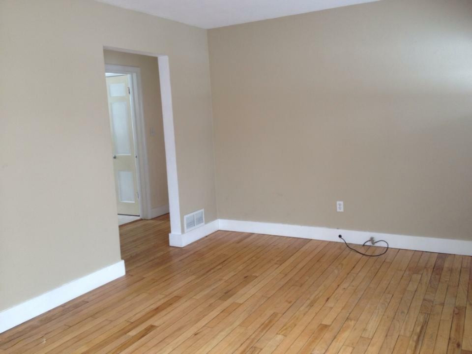 3002 Dawes Road Muskegon, MI 49441 - Photo 6 of 8 IMG_4124