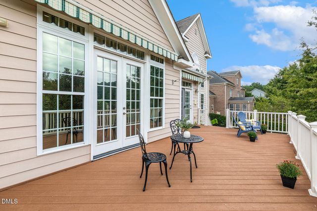 $925,000 | 404 Vintage Hill Circle, Apex, NC 27539