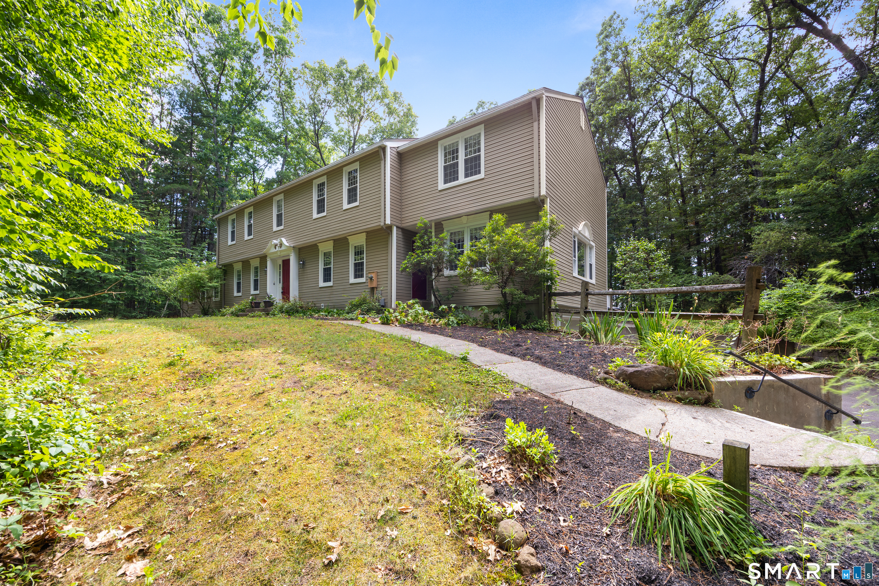 23 Hampden Road Somers, CT 06071 - Photo 4 of 38