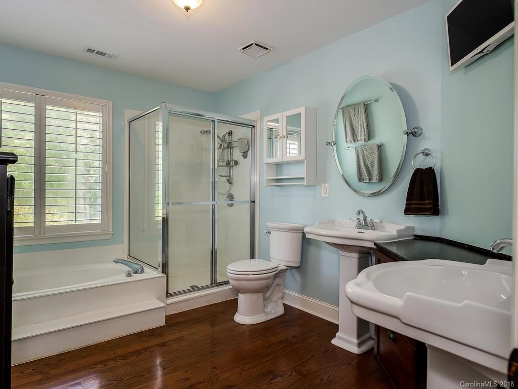6337 Dovefield Road Charlotte, NC 28277 - Photo 18 of 35 Gallery Image 18