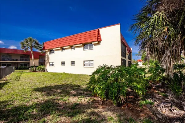 $159,000 | 207 Rubens Drive, Unit G, Nokomis, FL 34275