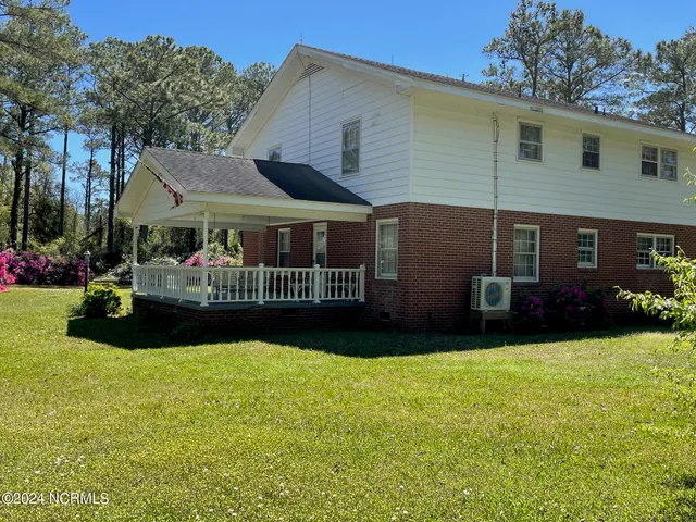$309,000 | 152 West Bayshore Drive, Cedar Island, NC 28520