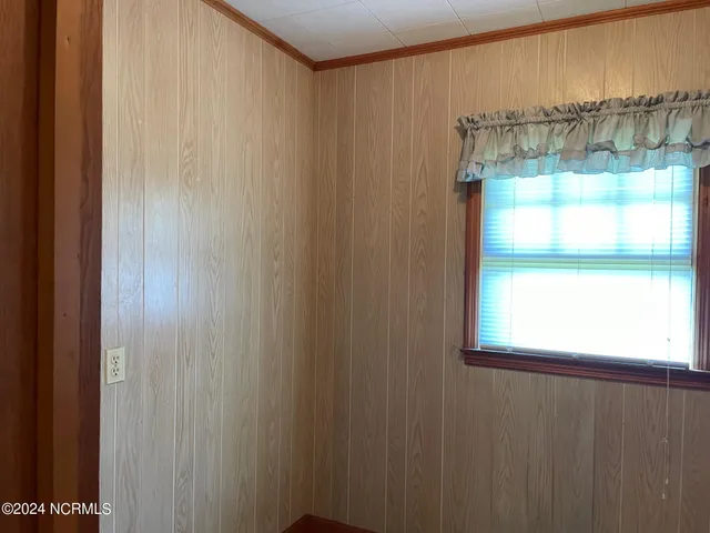 $309,000 | 152 West Bayshore Drive, Cedar Island, NC 28520