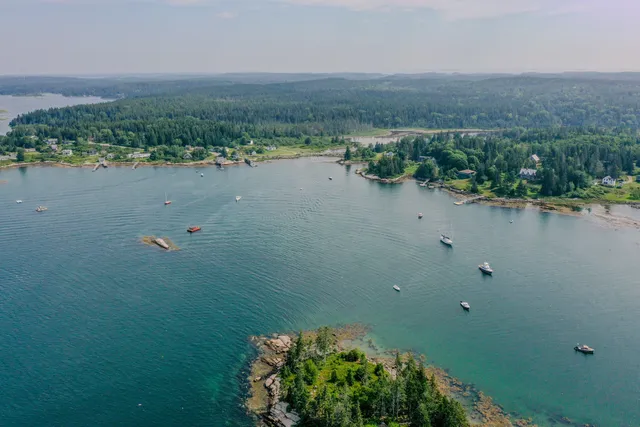 $559,000 | Tbd Tbd Burying Island, Vinalhaven, ME 04863