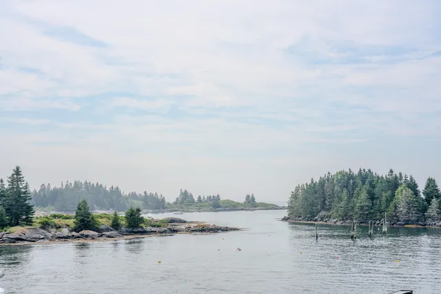 $559,000 | Tbd Tbd Burying Island, Vinalhaven, ME 04863