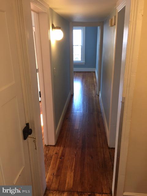 244 Locust Street Hanover, PA 17331 - Photo 15 of 31 2nd Floor