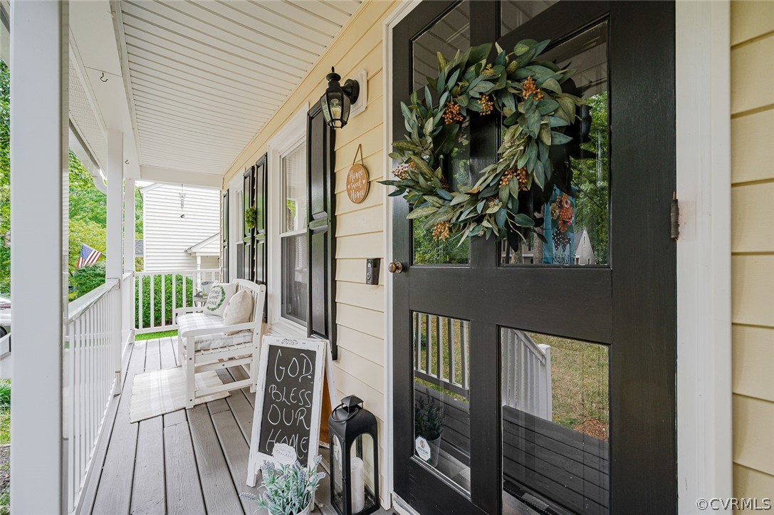 5606 Standing Oak Road Midlothian, VA 23112 - Photo 4 of 26