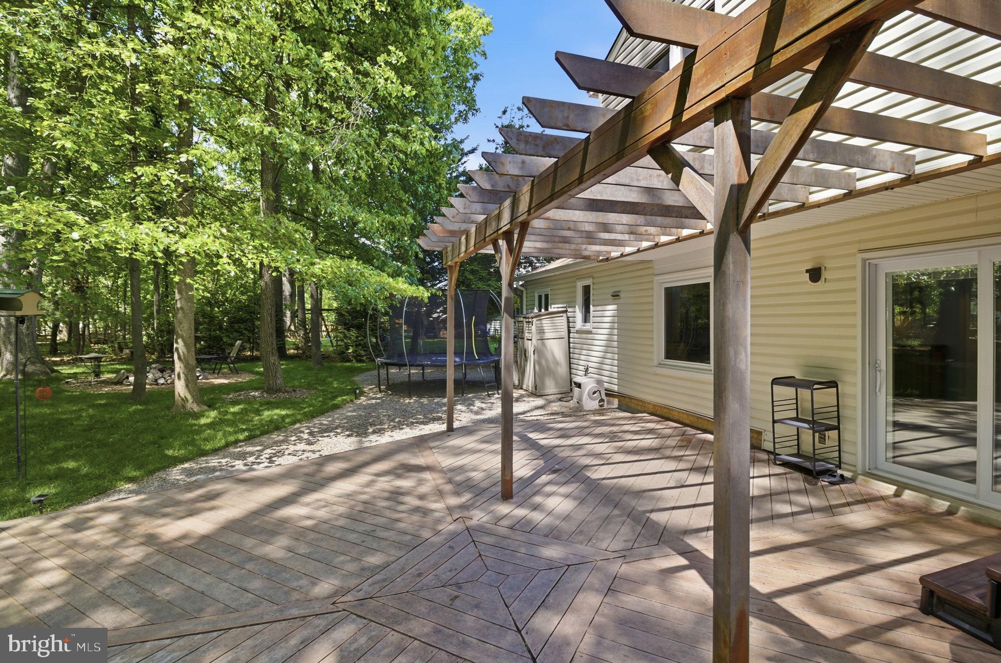 407 Autumn Olive Way Sterling, VA 20164 - Photo 41 of 47 a view of a house with backyard and a tree