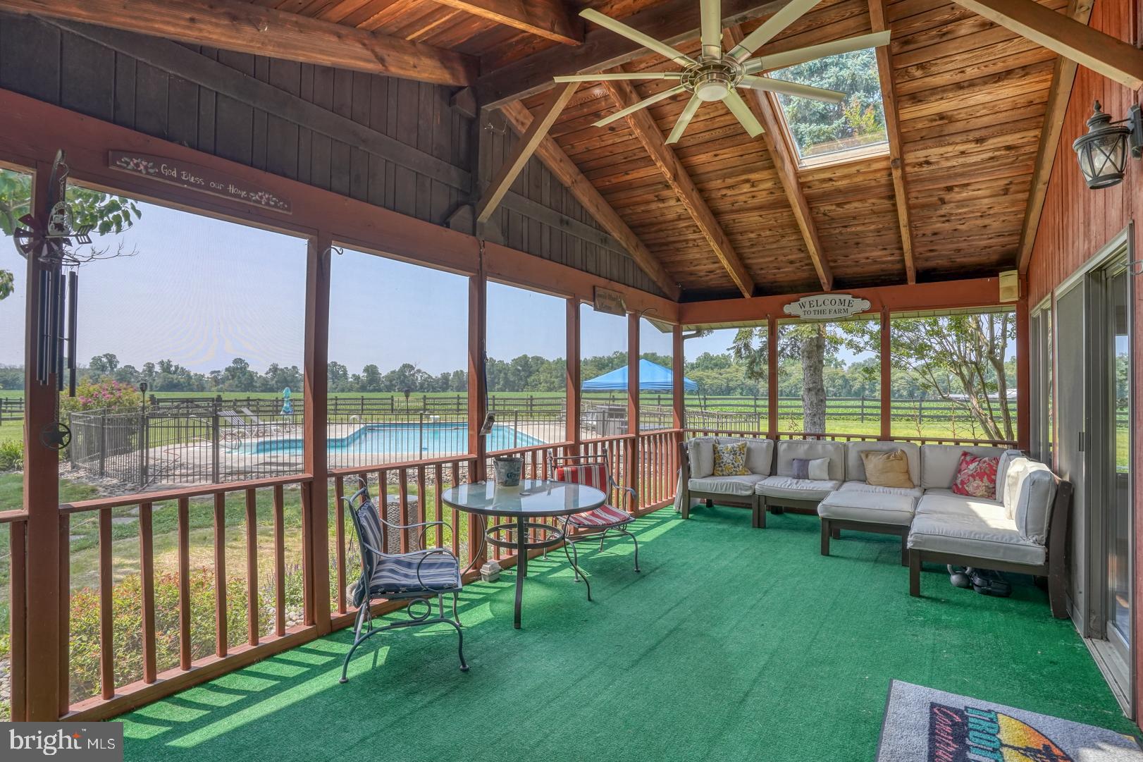 952 Churchtown Road Middletown, DE 19709 - Photo 48 of 100 Rear Screened in Porch