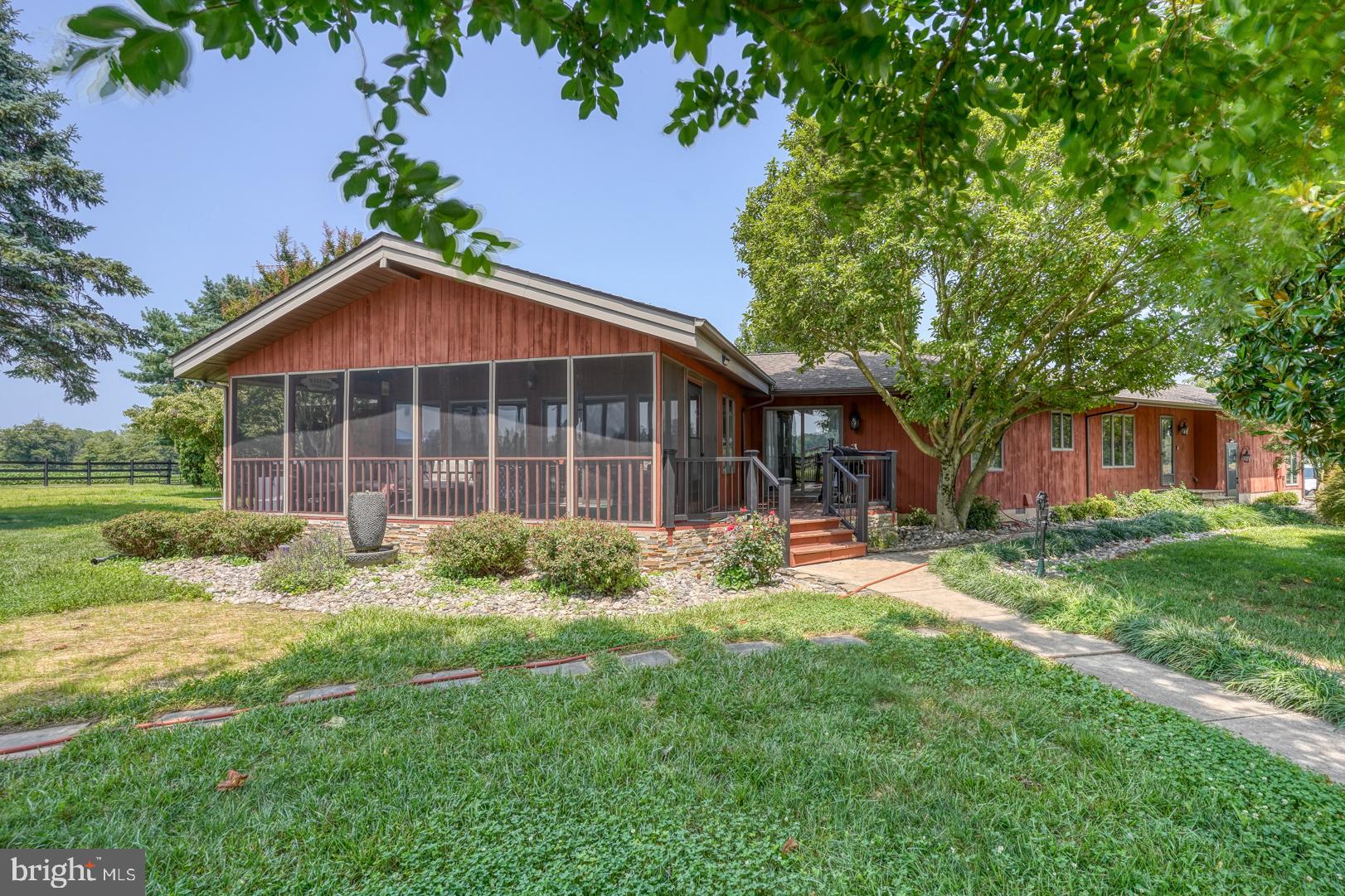 952 Churchtown Road Middletown, DE 19709 - Photo 49 of 100 Rear Screened in Porch