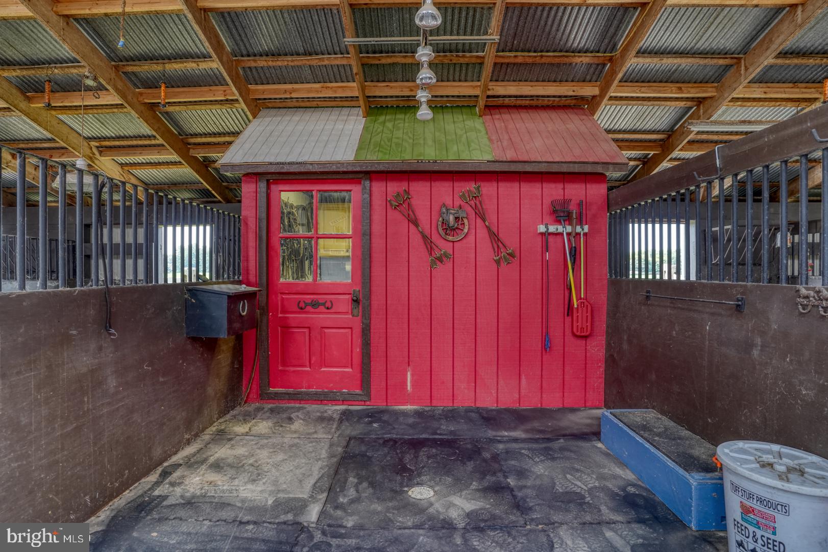 952 Churchtown Road Middletown, DE 19709 - Photo 59 of 100 Tack Room