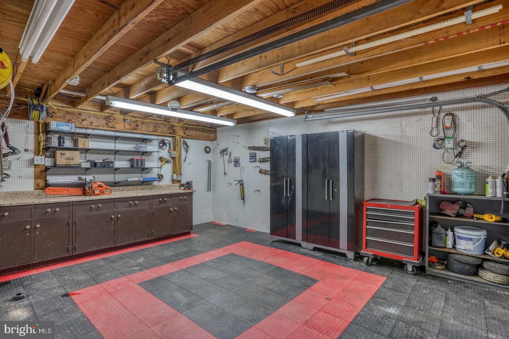 952 Churchtown Road Middletown, DE 19709 - Photo 61 of 100 Indoor Garage #1