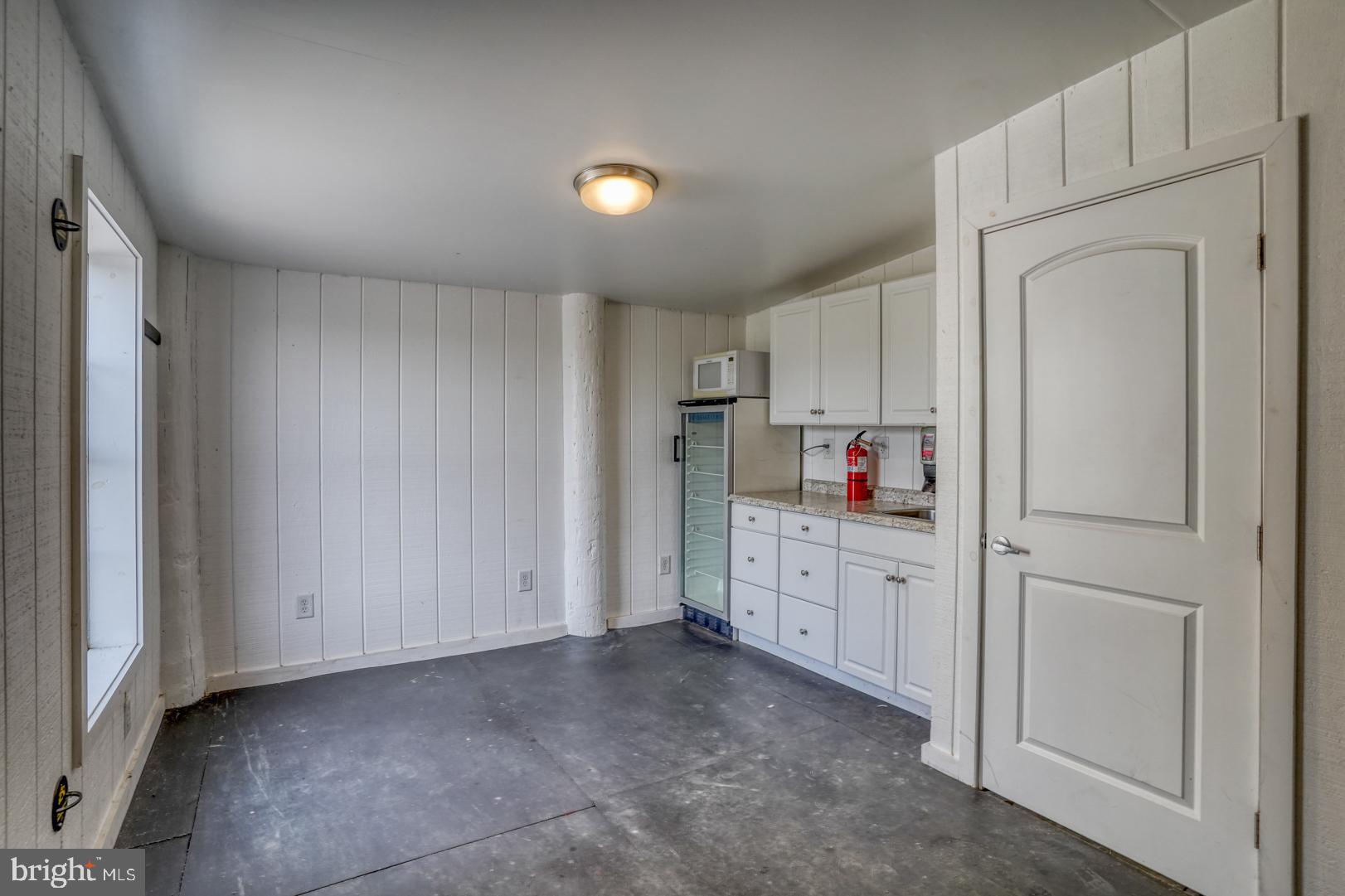 952 Churchtown Road Middletown, DE 19709 - Photo 70 of 100 Back Building - Interior - Business