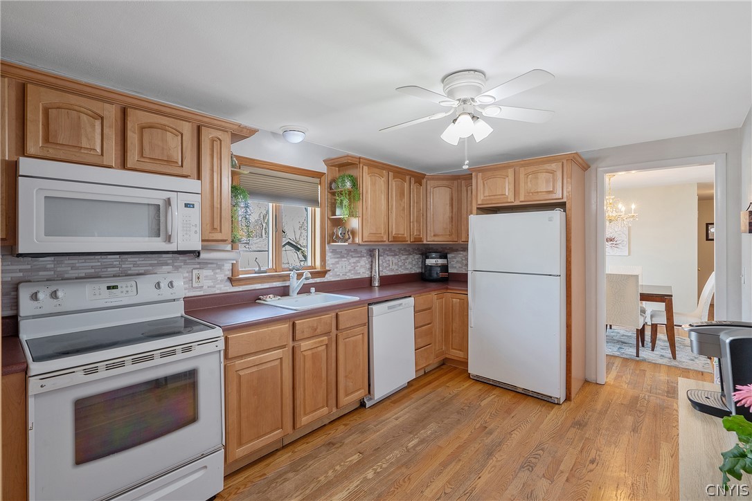 106 Deborah Drive Salina, NY 13088 - Photo 12 of 37