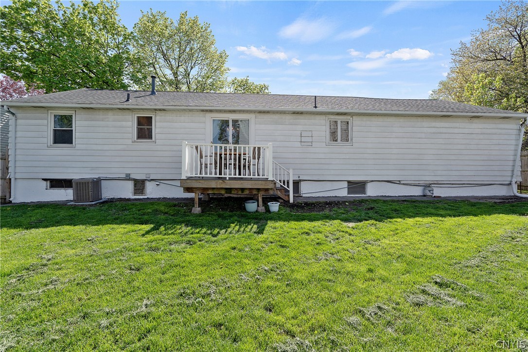 106 Deborah Drive Salina, NY 13088 - Photo 31 of 37