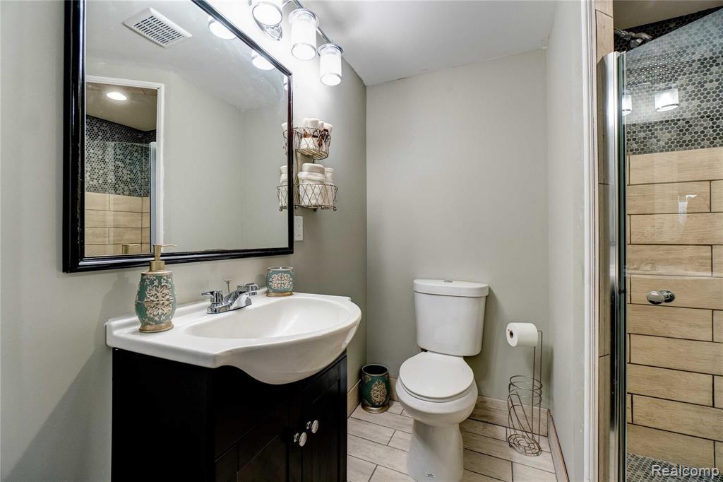 3545 Union Lake Road Commerce Township, MI 48382 - Photo 42 of 56