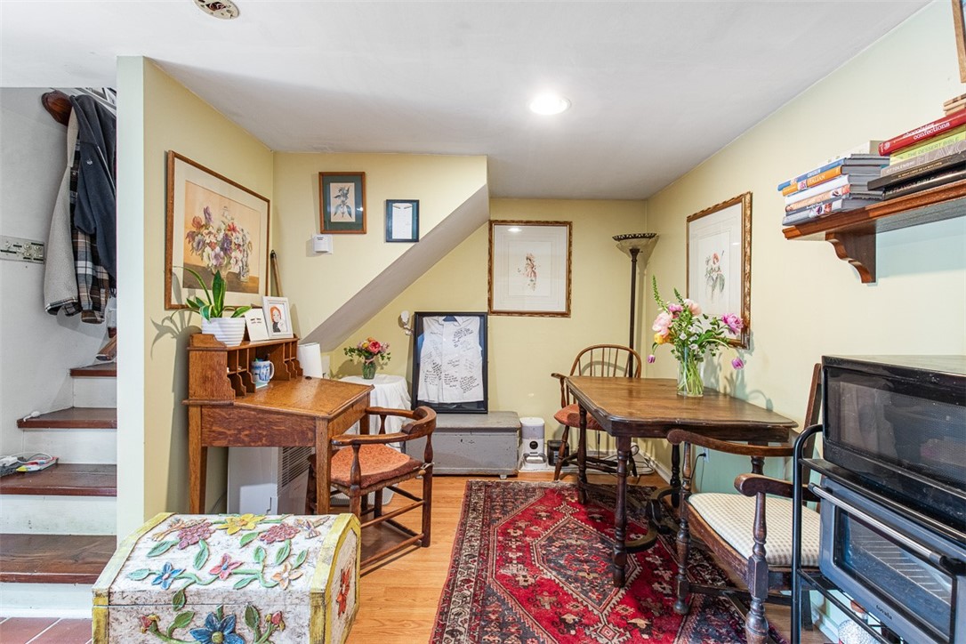 74 3rd Street, Unit 3 Newport, RI 02840 - Photo 15 of 29