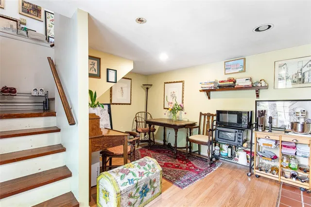 $1,850 | 74 3rd Street, Unit 3, Newport, RI 02840