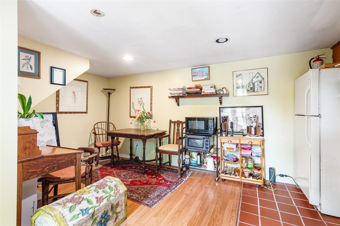 74 3rd Street, Unit 3 Newport, RI 02840 - Photo 10 of 29