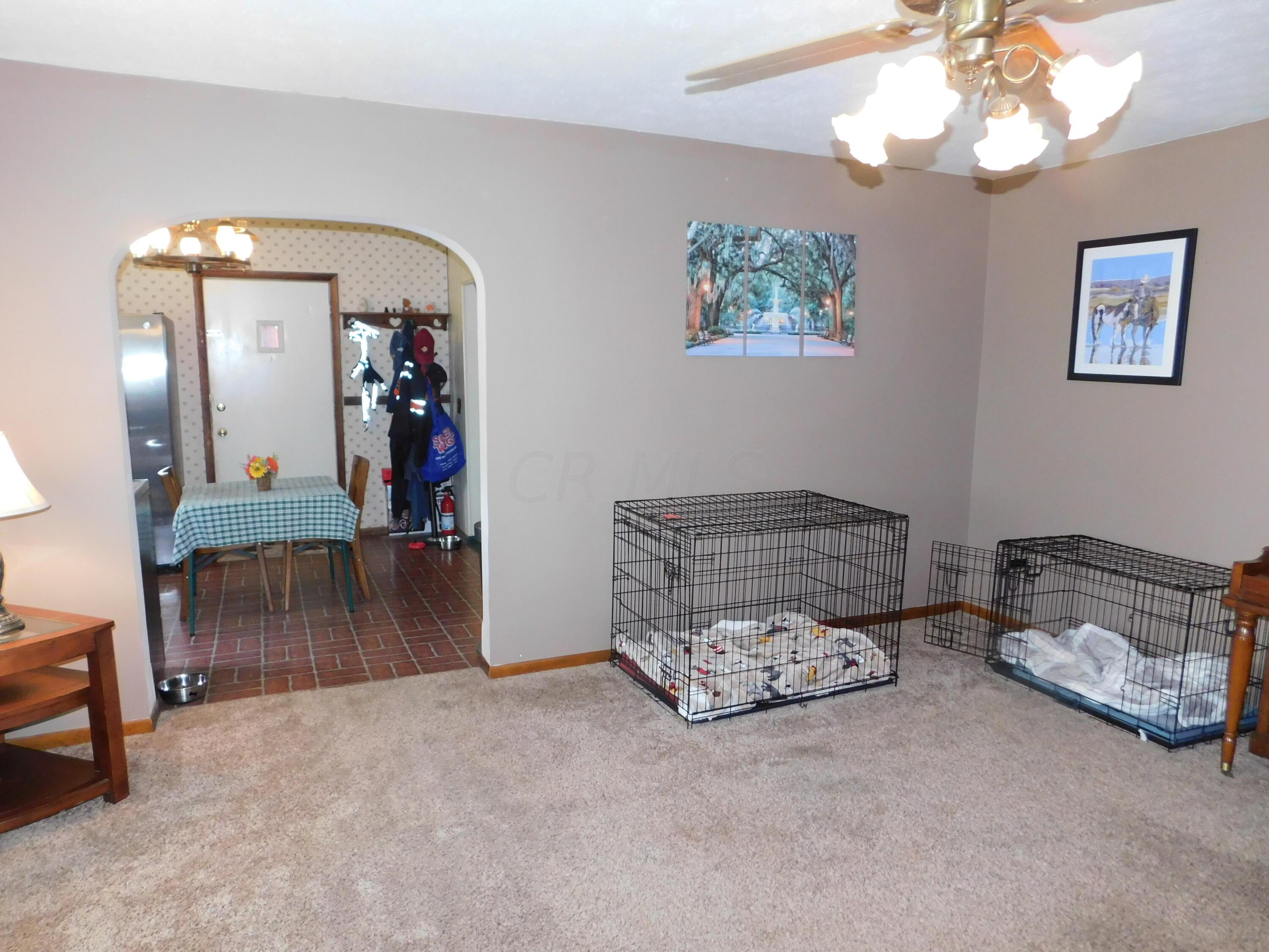 31481 Hamilton Road Richwood, OH 43344 - Photo 7 of 24 Living Room