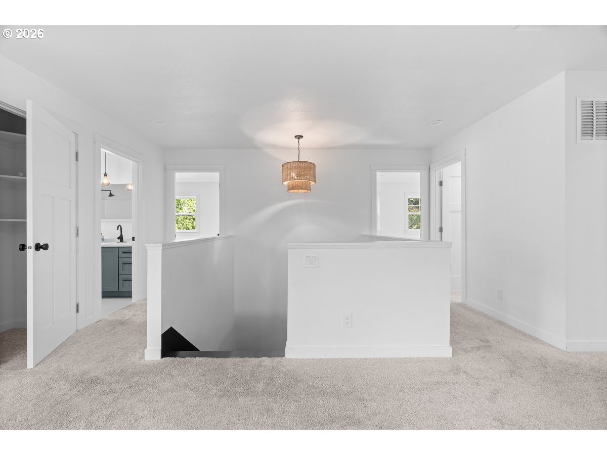 15900 Southeast Royer Road Damascus, OR 97089 - Photo 18 of 45
