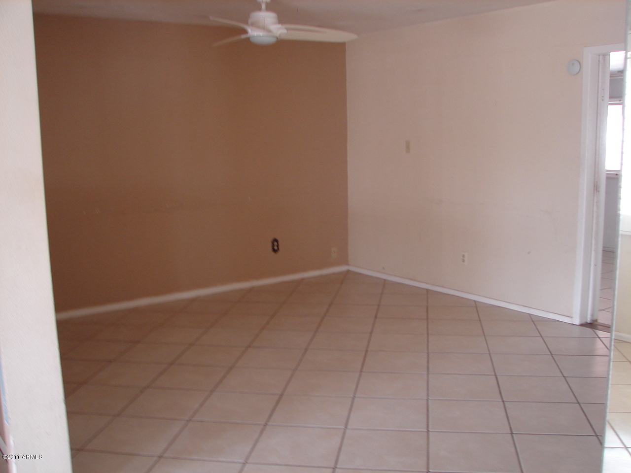 2334 West Cheery Lynn Road Phoenix, AZ 85015 - Photo 23 of 25 living