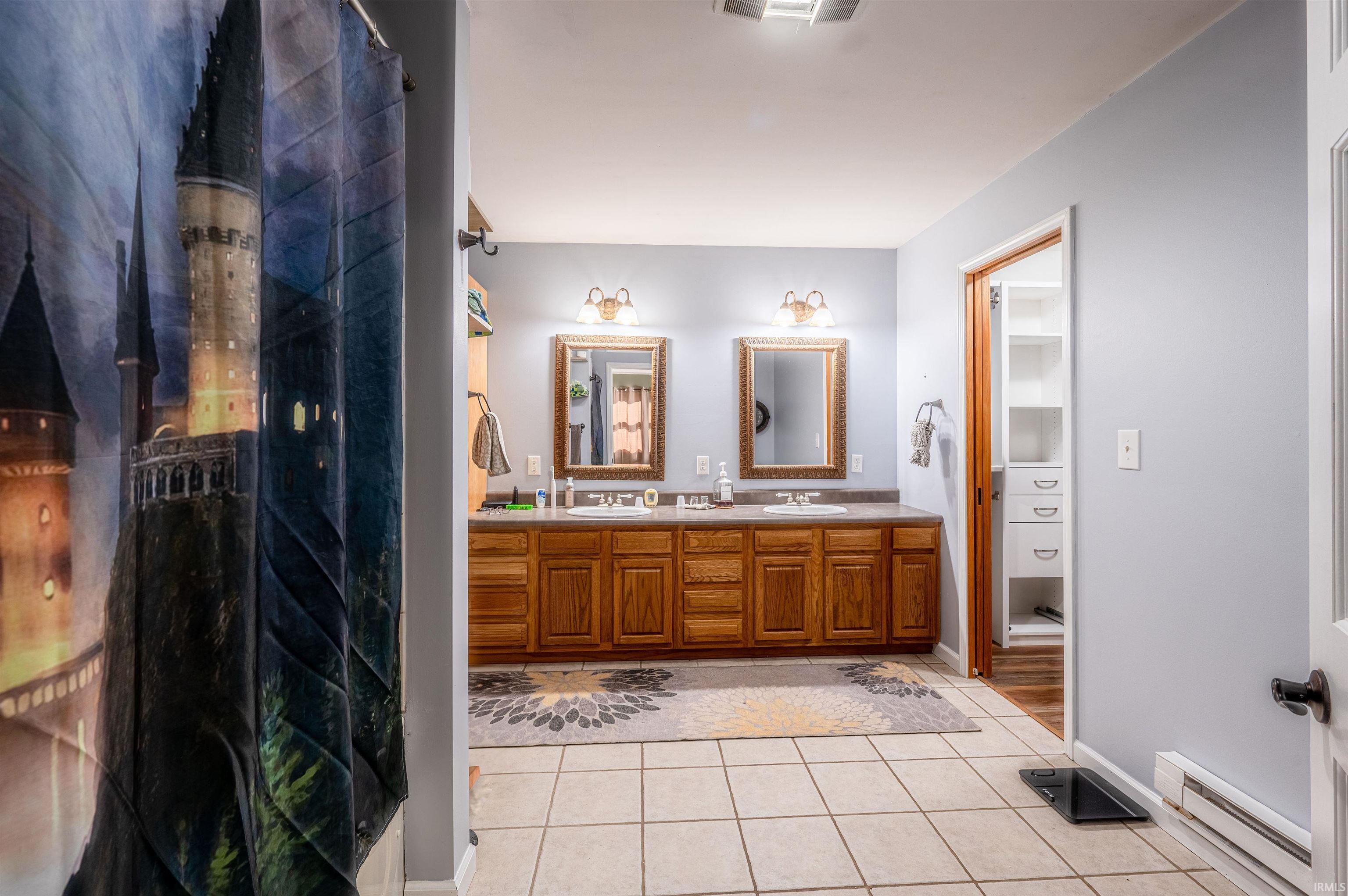 2237 West Division Road Huntington, IN 46750 - Photo 11 of 27 Gallery Image 11