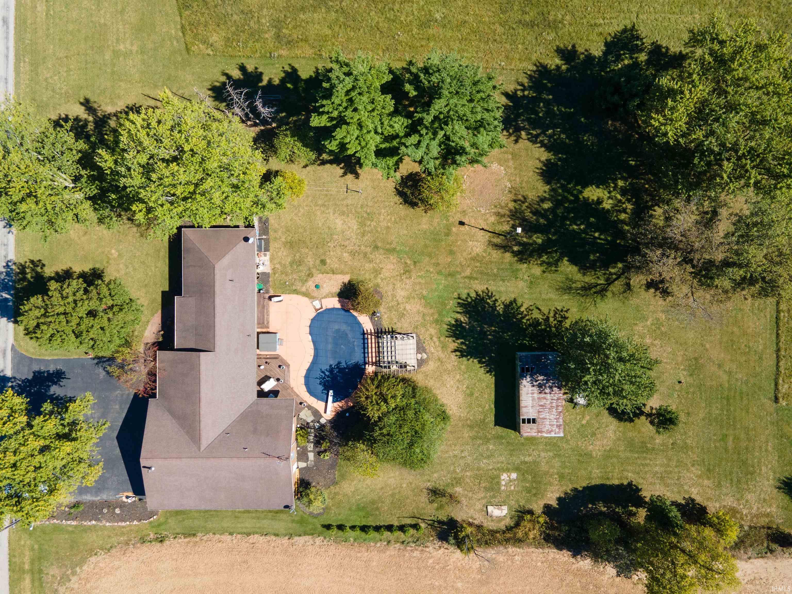 2237 West Division Road Huntington, IN 46750 - Photo 2 of 27 Gallery Image 2