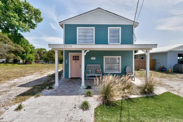 $2,500 | 4055 Palm Avenue, Sebastian, FL 32976