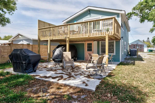 $2,500 | 4055 Palm Avenue, Sebastian, FL 32976