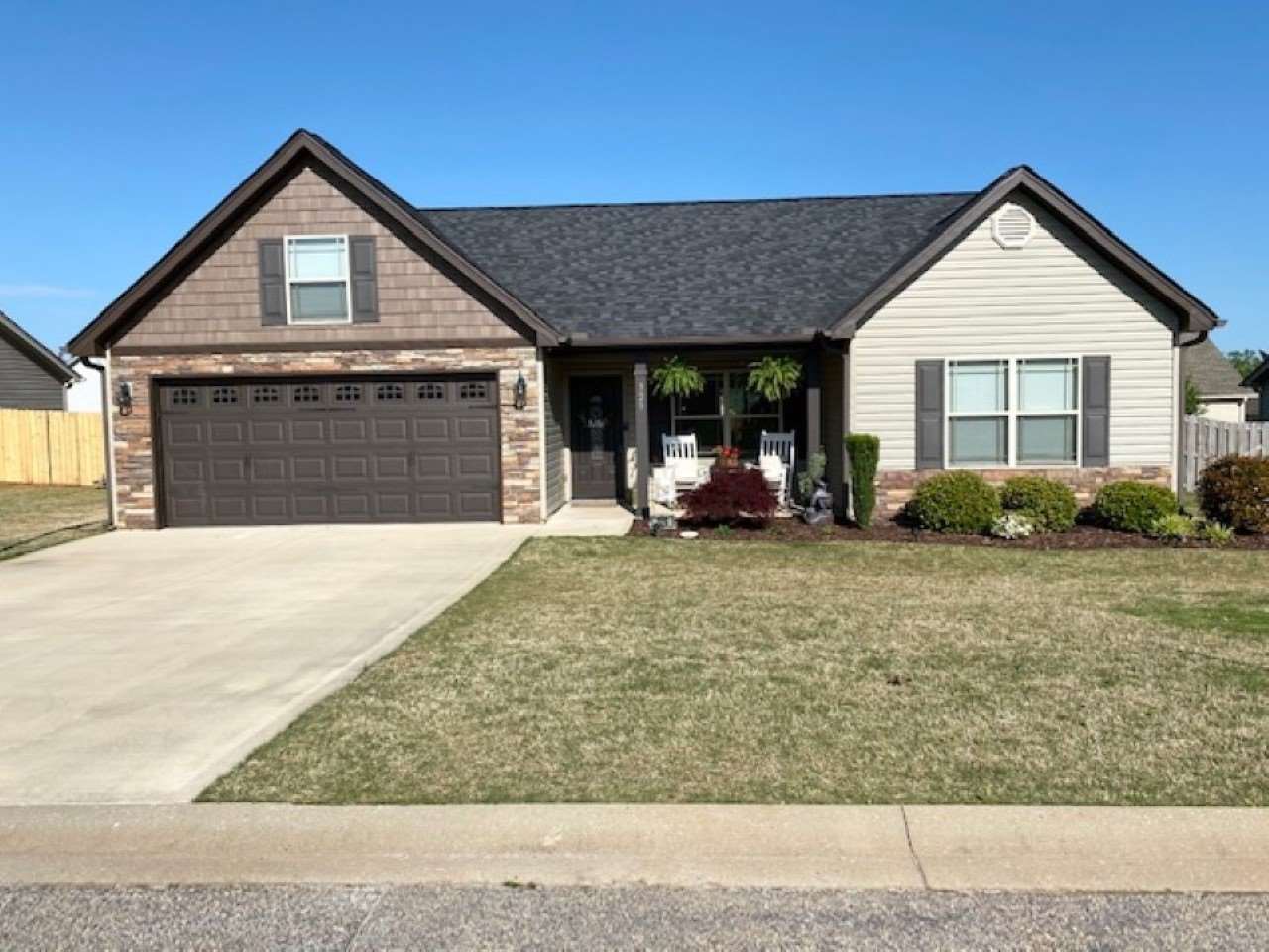 329 Gleaner Drive Inman, SC 29349 - Photo 1 of 34 Primary