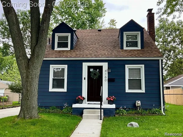 $404,900 | 4160 Cummings Avenue, Berkley, MI 48072