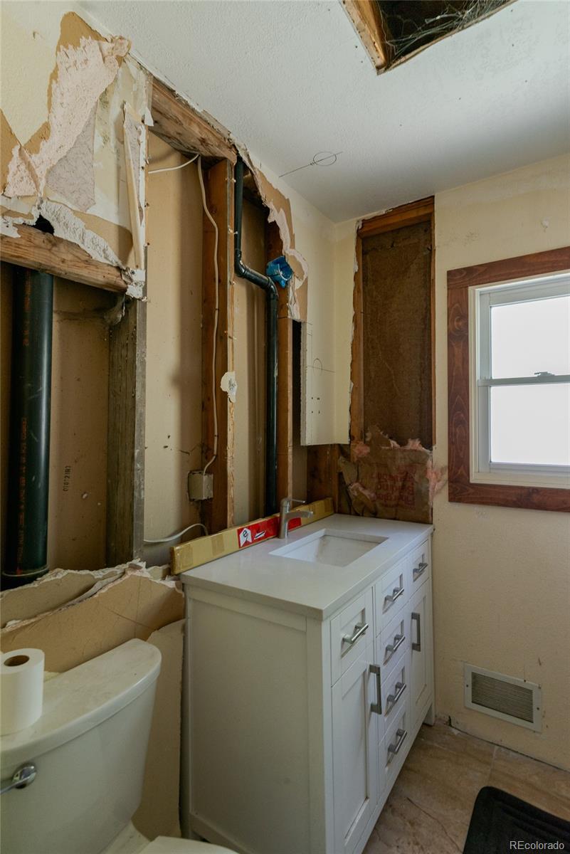 11682 Baca Road Conifer, CO 80433 - Photo 15 of 36