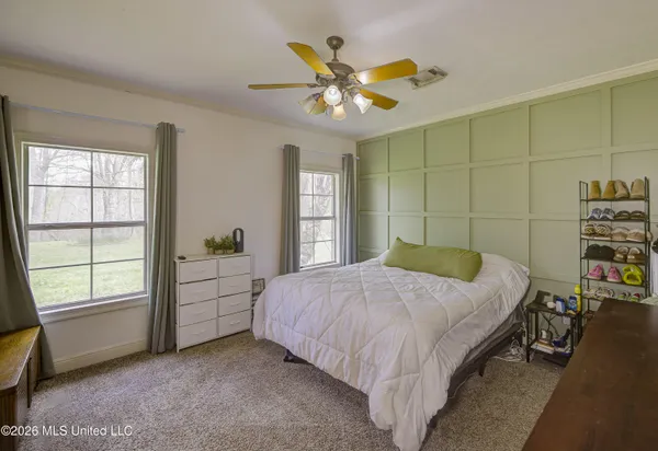 $330,000 | 204 Pebble Beach Drive, Vicksburg, MS 39183