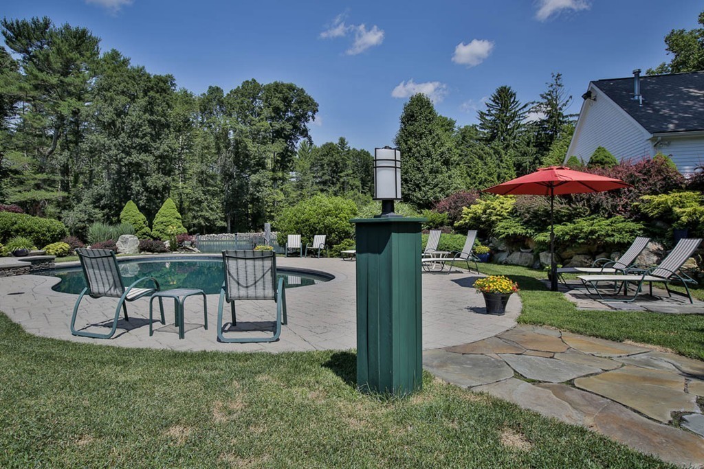 1129 Walnut Plain Road Rochester, MA 02770 - Photo 17 of 29 an outdoor space with patio