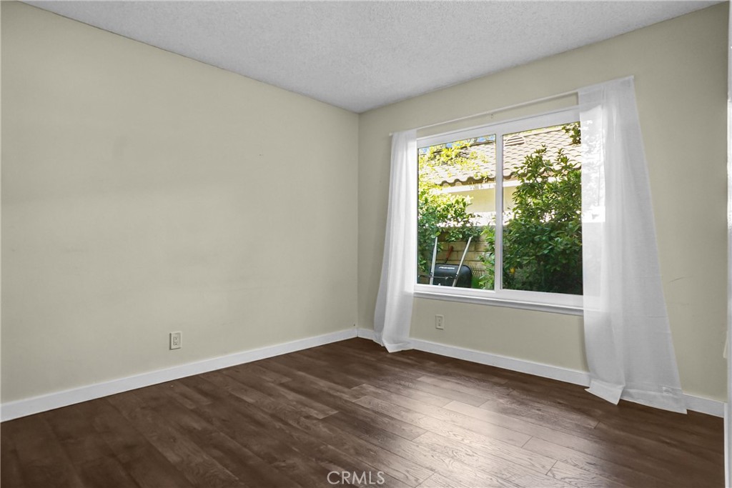 25136 Avenida Rondel Valencia, CA 91355 - Photo 30 of 36 3rd bedroom