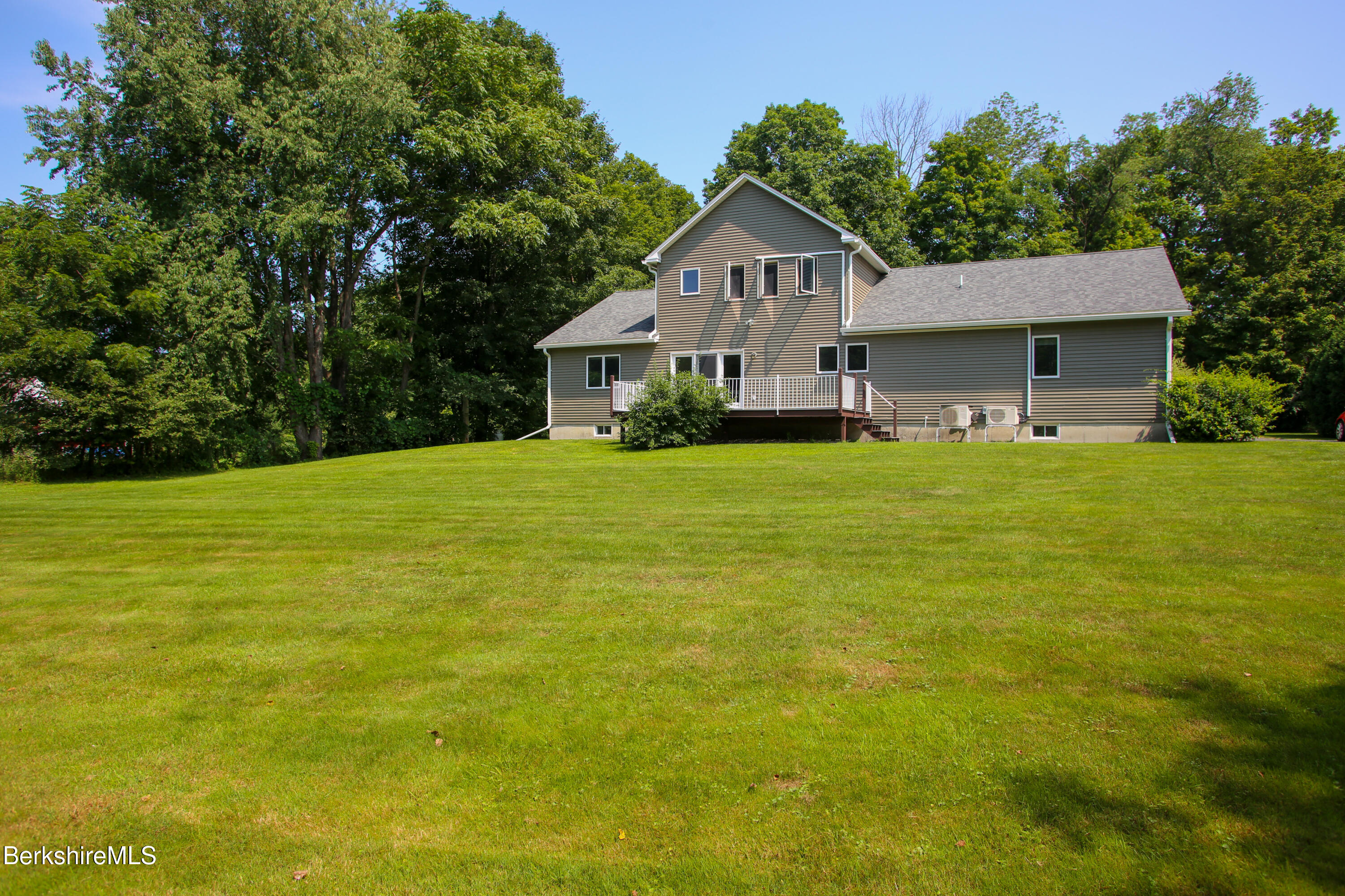 18 East Road Adams, MA 01220 - Photo 44 of 53 1-580A0554