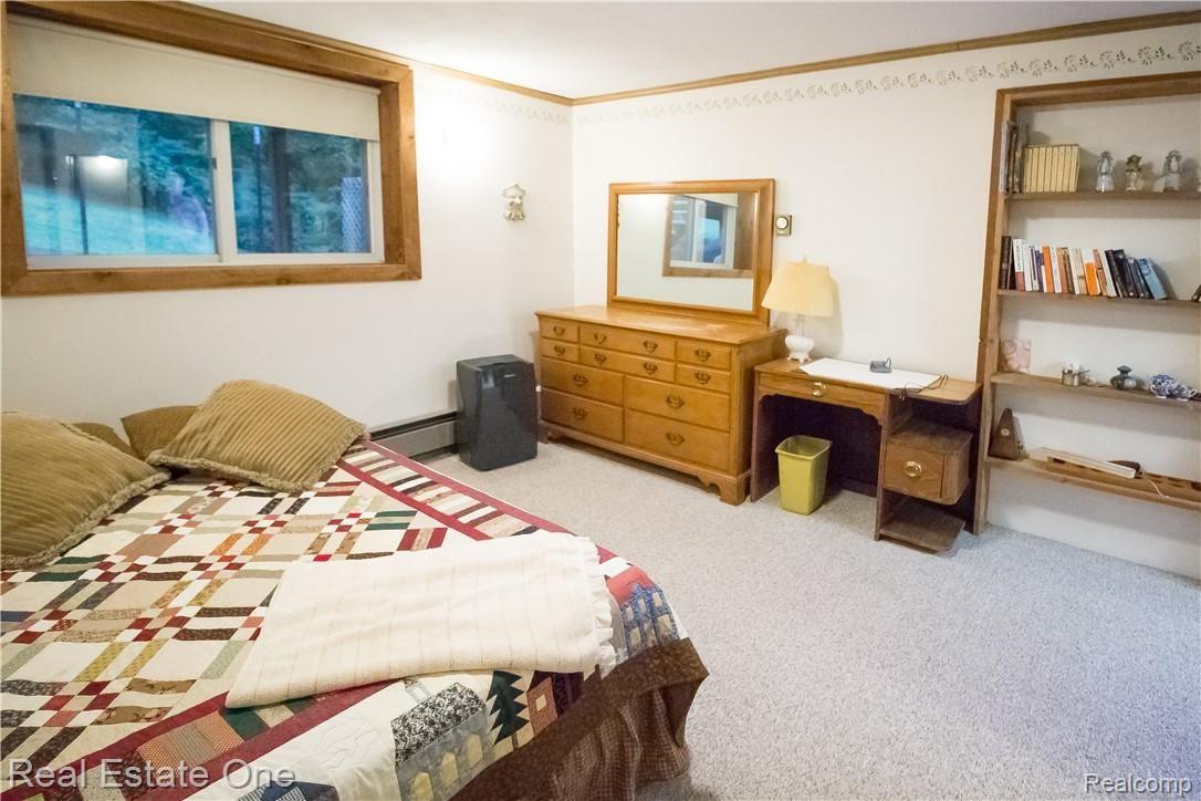 9254 Mabley Hill Road Fenton, MI 48430 - Photo 19 of 34 Basement Bedroom (1).jpg