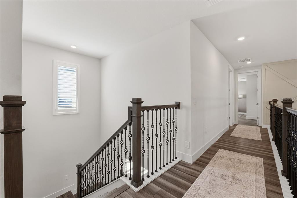 8684 Sanders Tree Loop Wesley Chapel, FL 33545 - Photo 31 of 85