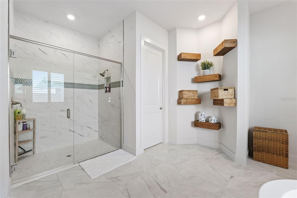 8684 Sanders Tree Loop Wesley Chapel, FL 33545 - Photo 35 of 85