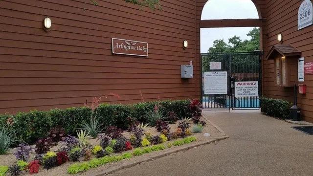 $1,765 | 2300 Balsam Drive, Unit G206, Arlington, TX 76006