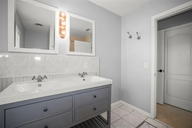 $875,000 | 951 Greenway Avenue, Dunedin, FL 34698