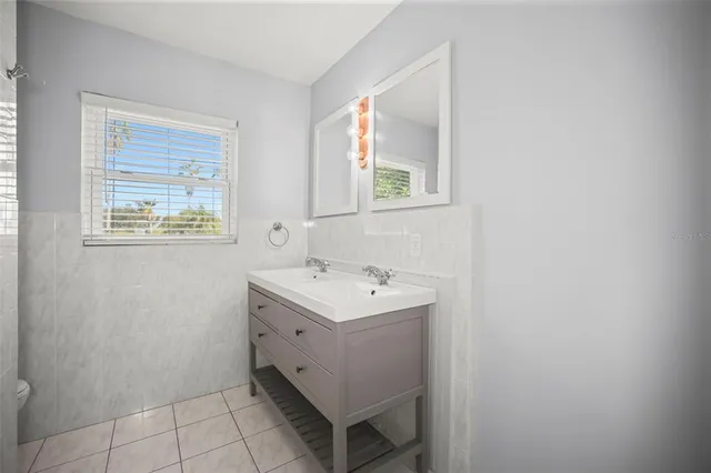 $875,000 | 951 Greenway Avenue, Dunedin, FL 34698